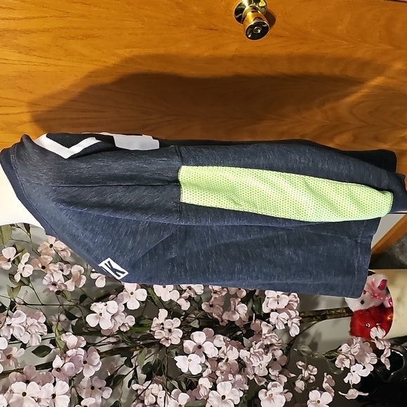 Victorias Secret Pink Sweatshirt - Picture 4 of 7